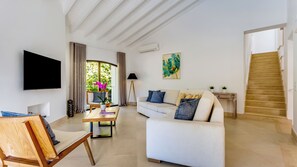 Villa, 4 Bedrooms | Living area - Pine Cliffs Village (Albufeira)