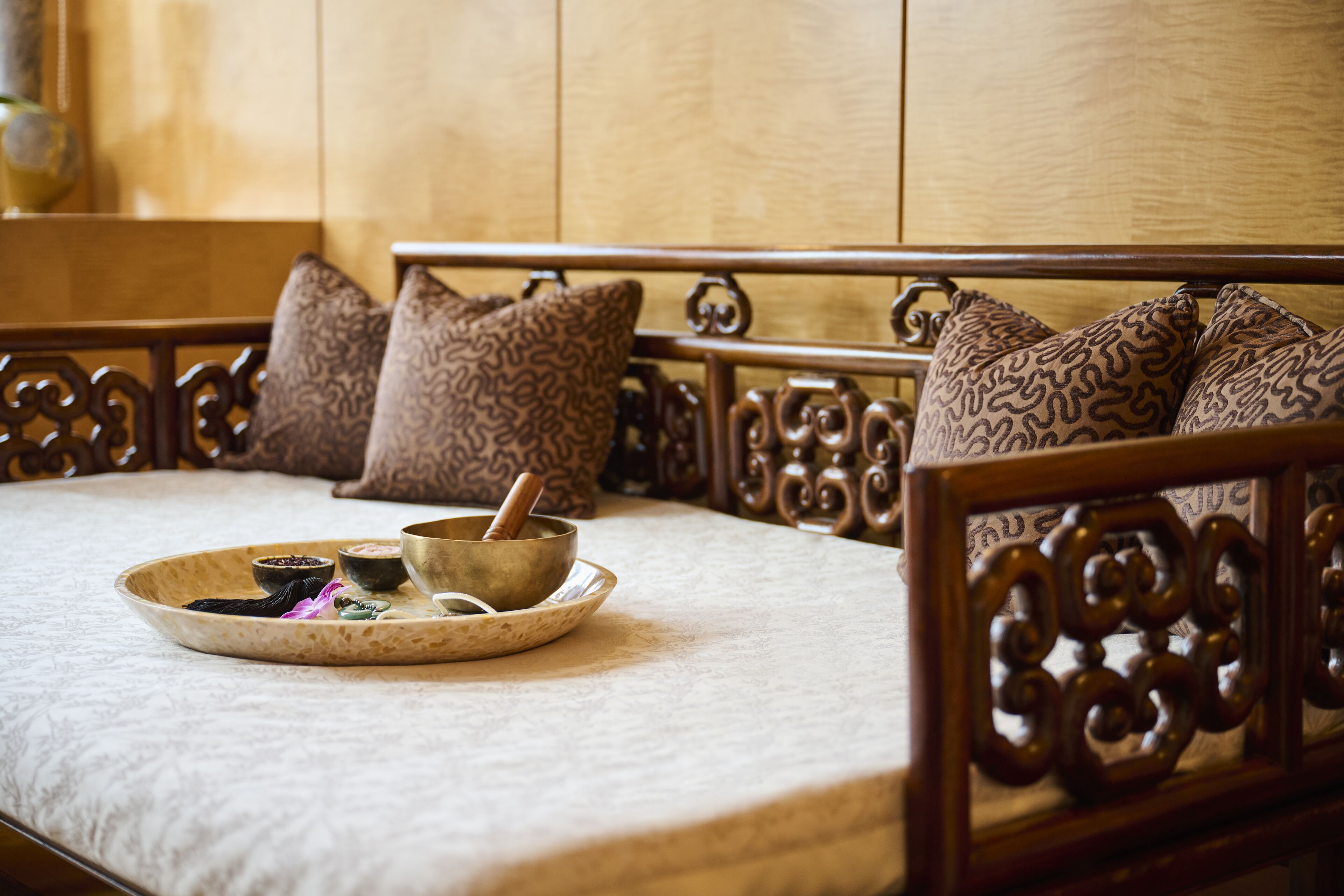 couples treatment room(s), hot tub, steam room, body treatments