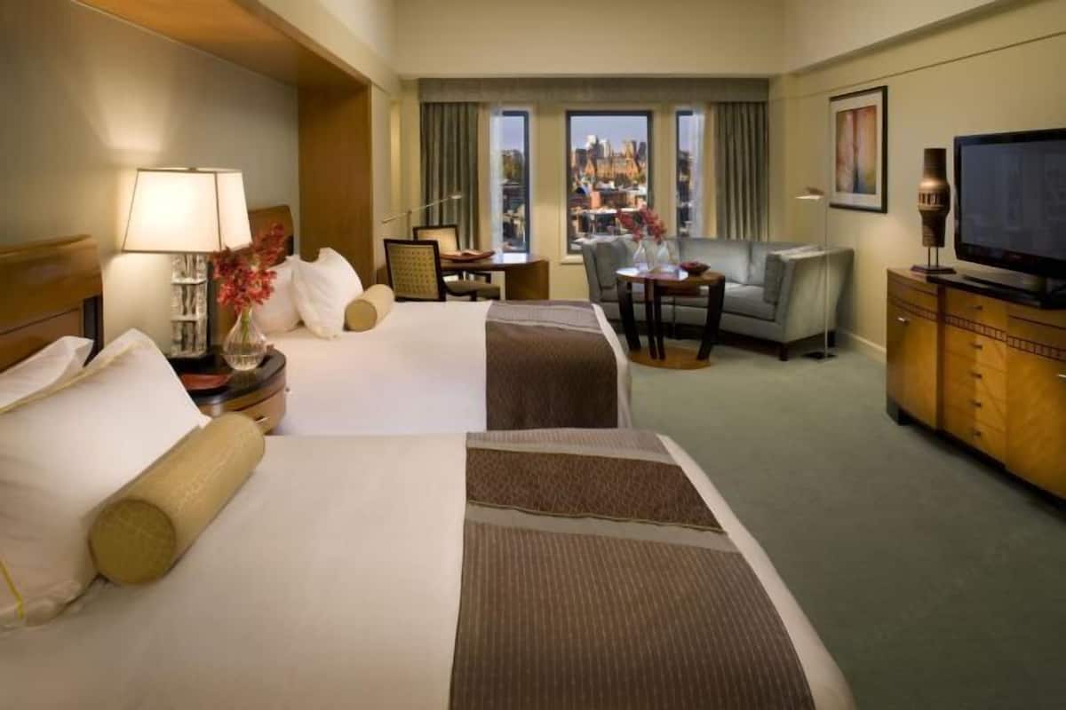 1 bedroom, Frette Italian sheets, premium bedding, minibar