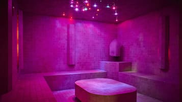 Couples treatment rooms, hot tub, steam room, body treatments