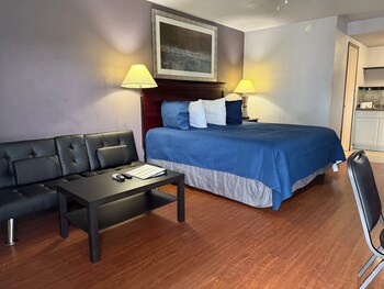 R Nite Star Inn & Suite