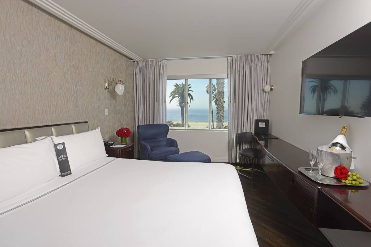 Deluxe Room, 1 Katil Raja (King), Ocean View | Pemandangan dari bilik