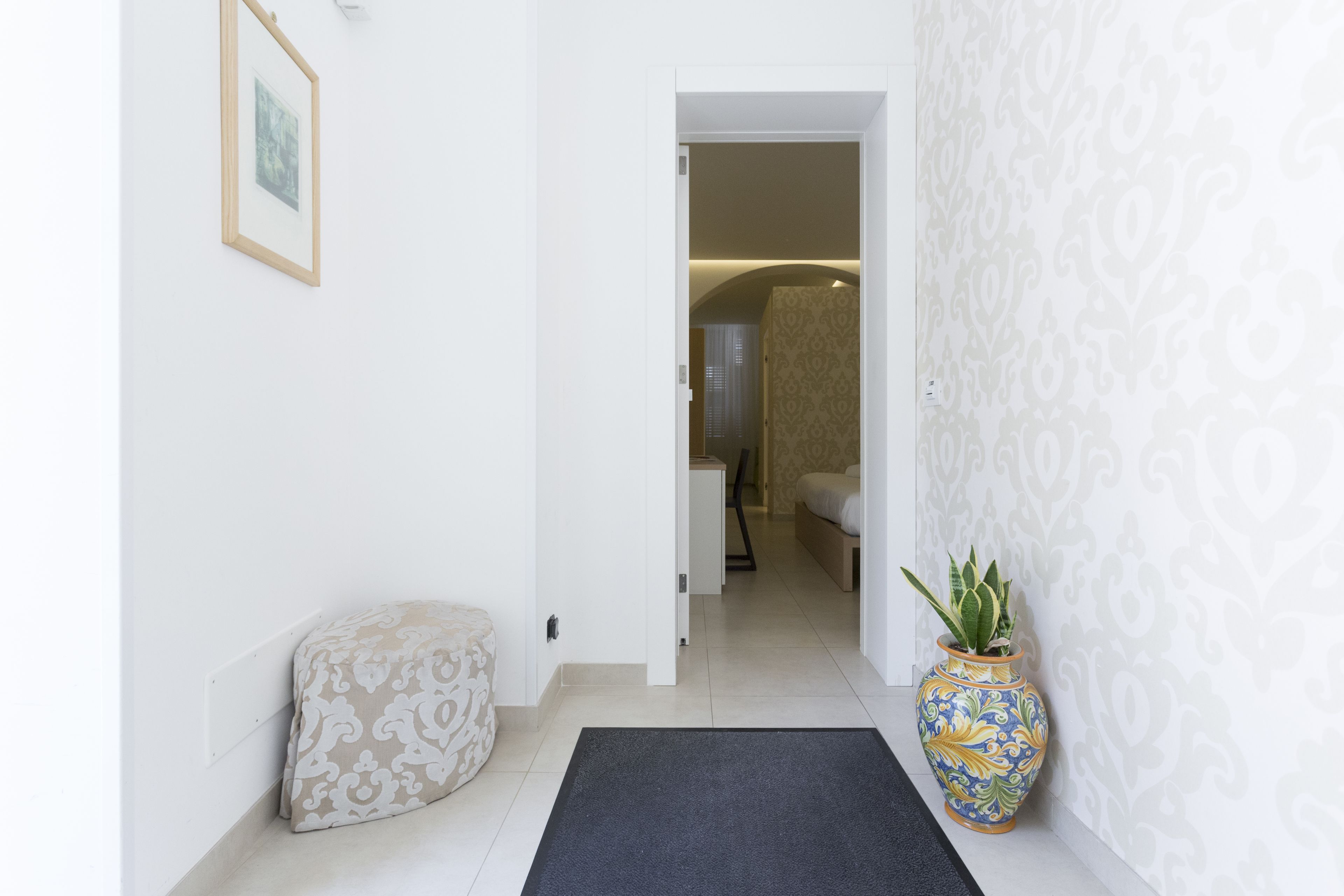 triple room | premium bedding, minibar, in-room safe, desk