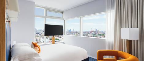 Hochwertige Bettwaren, Daunenbettdecken, Pillowtop-Betten, Minibar