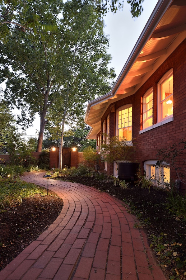 View from property - Casa Culinaria The Gourmet Inn (Santa Fe)
