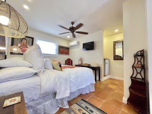 Quarto luxo, 1 cama Queen | 1 quarto, roupas de cama de algodão egípcio, cofres nos quartos