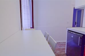 Apartment, 2 Schlafzimmer, Annex (4 pax) | Essbereich im Zimmer