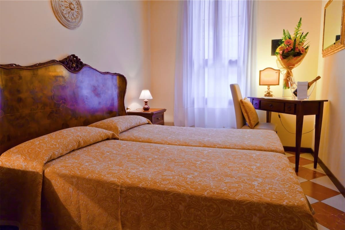 In-room safe, desk, iron/ironing board, free WiFi
