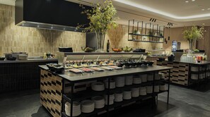 Café da manhã self-service todos os dias mediante uma taxa