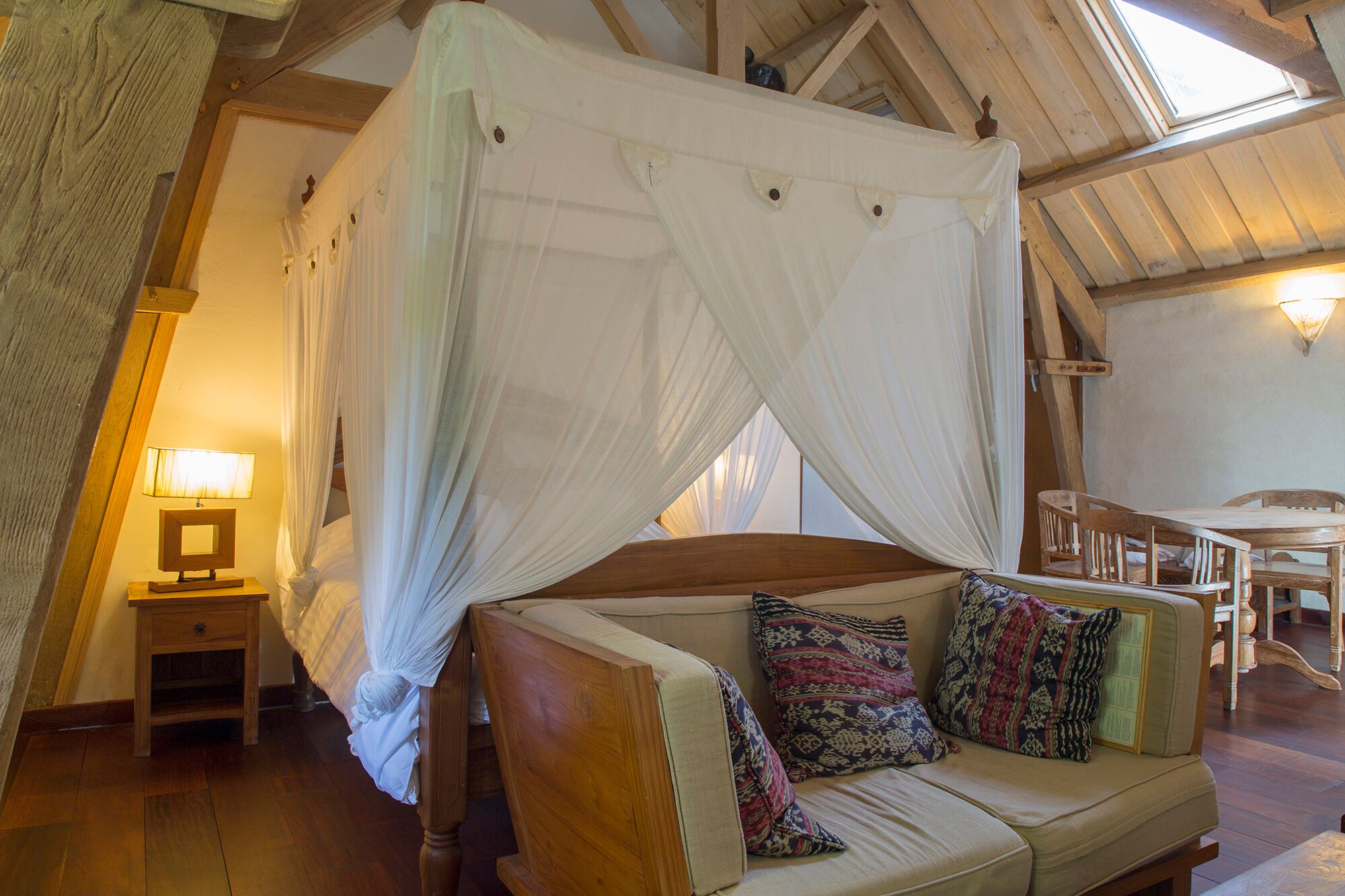 luxury double room | minibar, in-room safe, desk, soundproofing