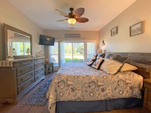 Condo, 3 Bedrooms