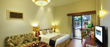 Suite estudio | 1 dormitorio, caja fuerte, escritorio y sistema de insonorización