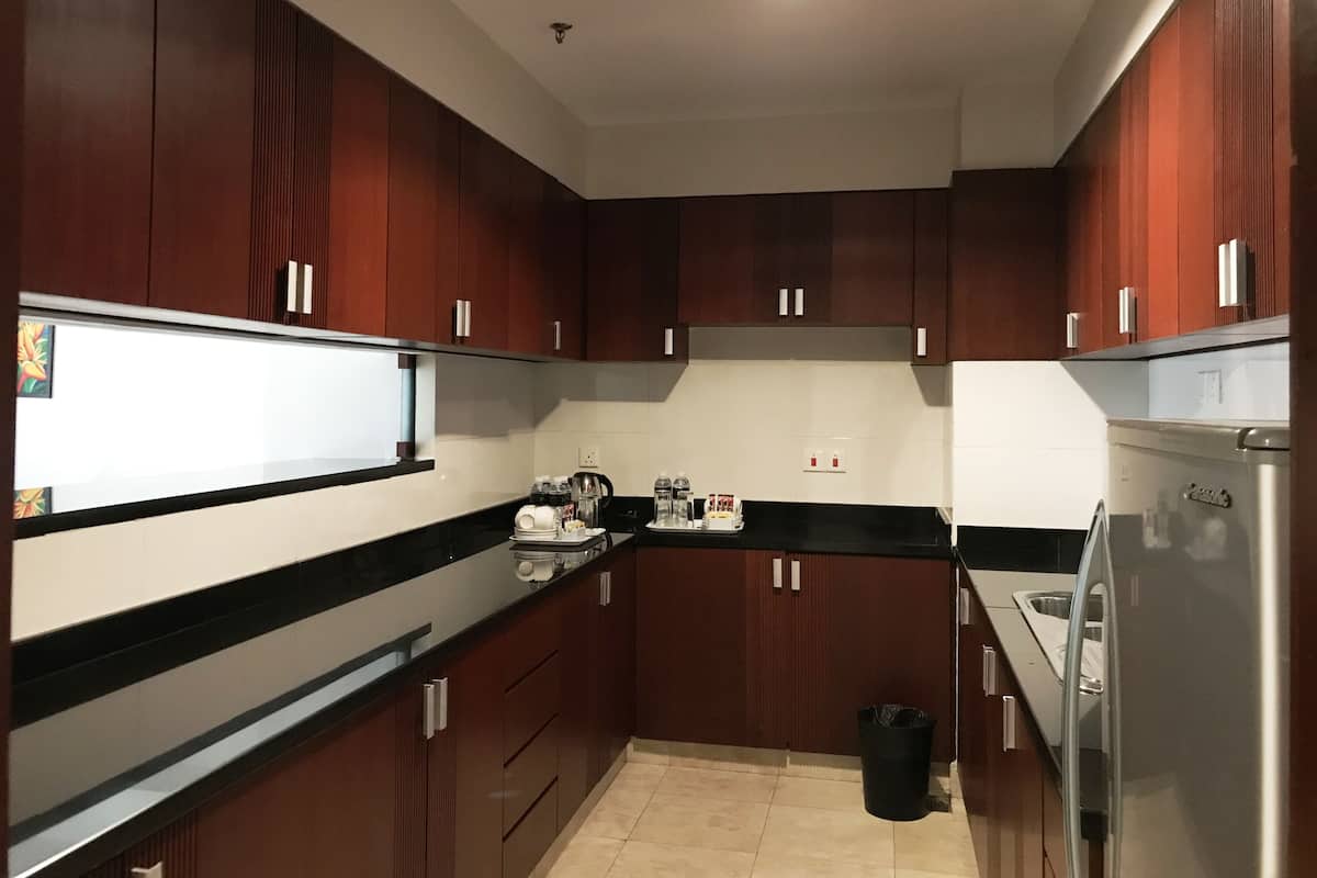 Four Bedroom Suite | Private kitchenette | Coffee/tea maker, fridge, electric kettle