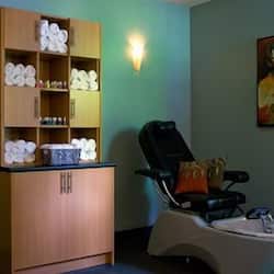 Sauna, hot tub, steam room, body treatments, hydrotherapy, aromatherapy