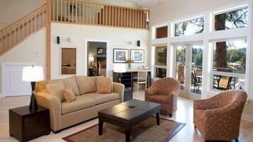 Deluxe Two Bedroom Loft | Living room | 48-inch flat-screen TV with digital channels, TV, fireplace