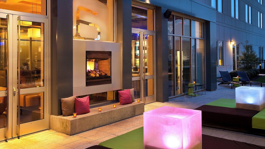 Aloft Chesapeake