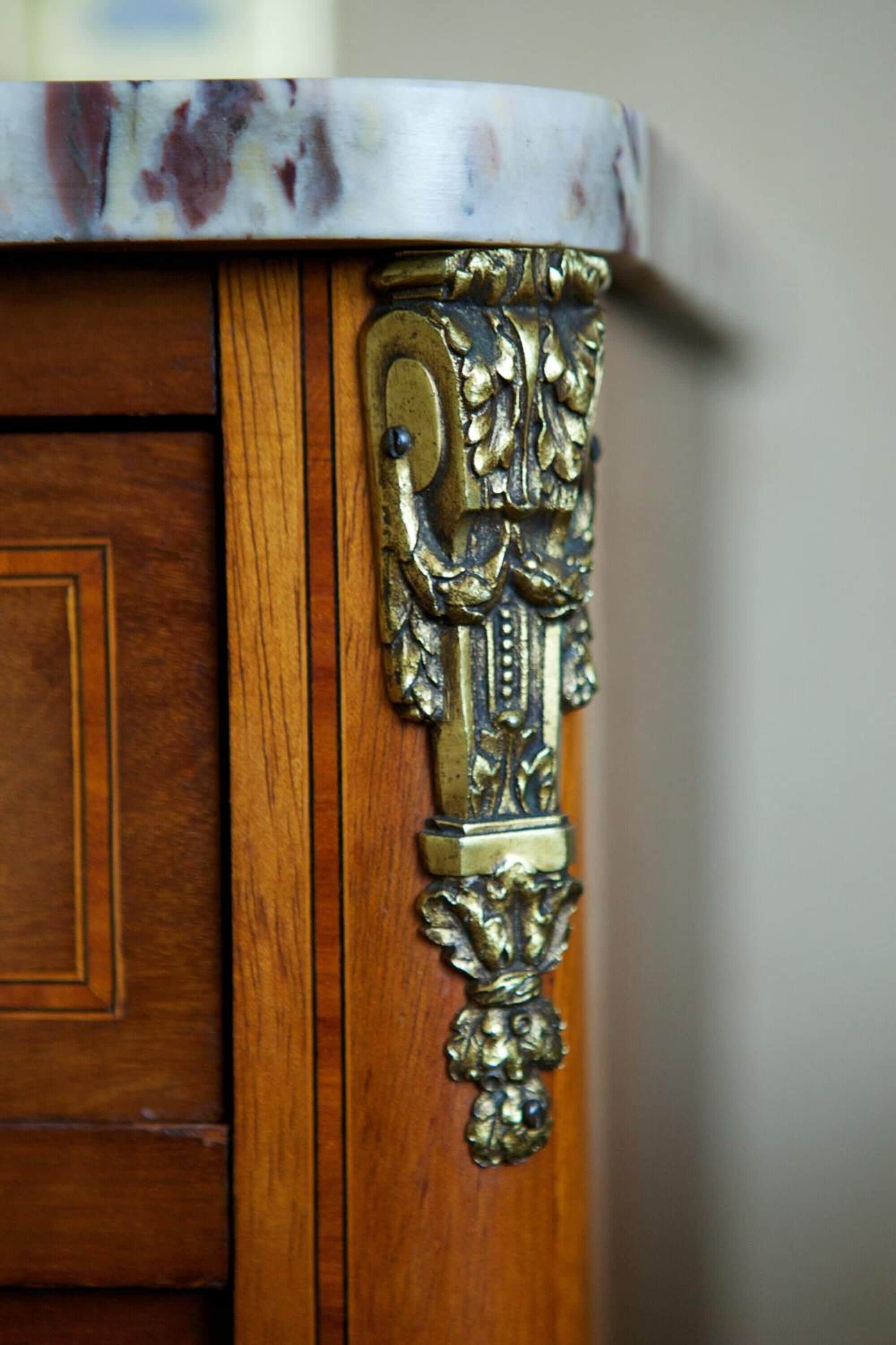 Photo - Arbutus Hotel