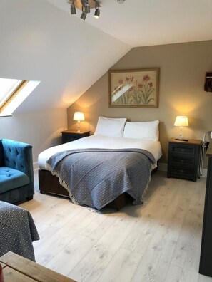 Iron/ironing board, rollaway beds, free WiFi - Amber Hill Guesthouse (Galway)