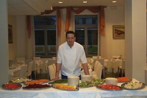 Dining - Hotel Europa (San Bartolomeo al Mare)