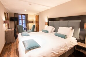 Comfort Twin Room, 2 Single Beds, River View (River View)