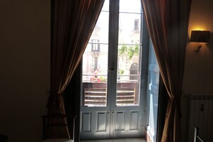 Camera familiare | Vista balcone