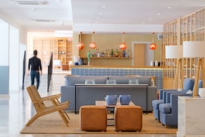 3 bars/lounges, poolside bar