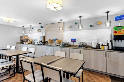 Best Western Doswell Hotel