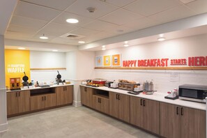 Free daily on-the-go breakfast - Hampton Inn & Suites Austin - Lakeway (Lakeway)