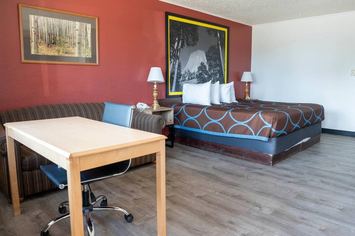 Chambre Deluxe, 1 trĂšs grand lit, non-fumeur