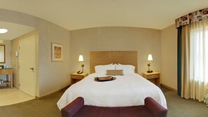 Soundproofing, iron/ironing board, free cribs/infant beds, free WiFi - Hampton Inn & Suites Highland (Highland)