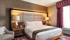 Soundproofing, iron/ironing board, free cribs/infant beds, free WiFi - Hampton Inn & Suites Highland (Highland)