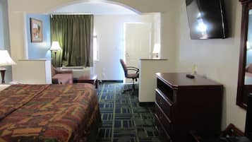 In-room safe, desk, iron/ironing board, free cots/infant beds