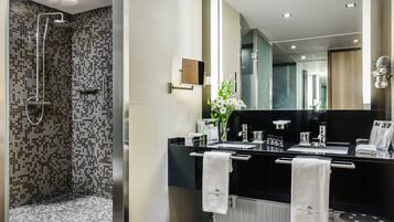 Free toiletries, hair dryer, bathrobes, slippers