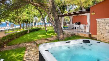 Premium Villa Sea Side | In-room safe, desk, blackout drapes, cribs (free)