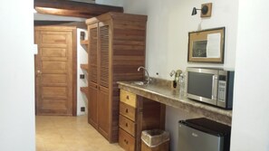 Ketuhar gelombang mikro