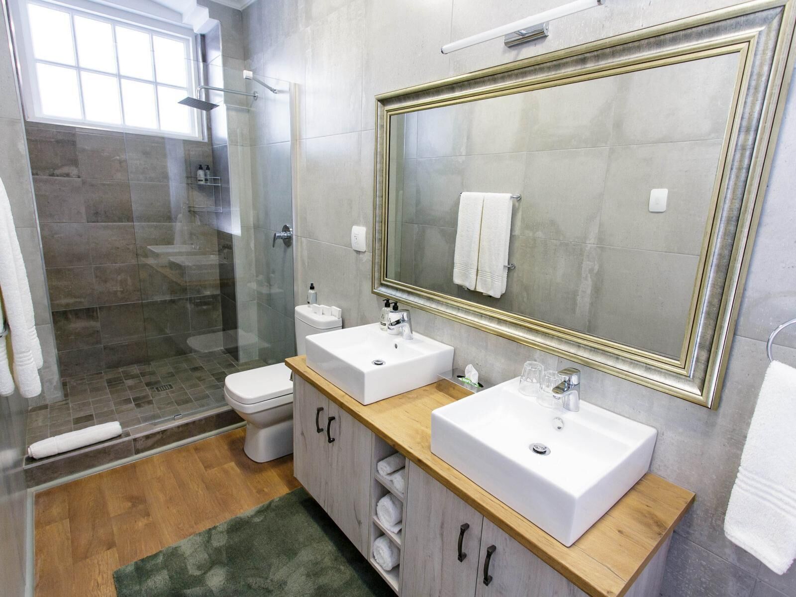 standard apartment | bathroom | free toiletries, hair dryer, towels