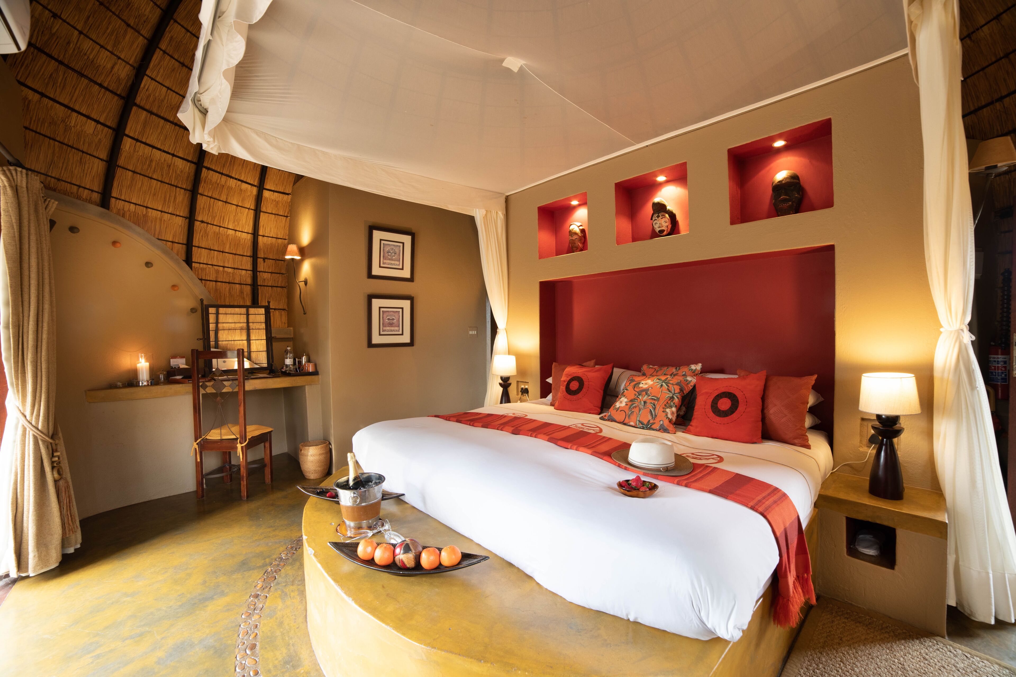 Suite, 1 Double Bed | Room amenity