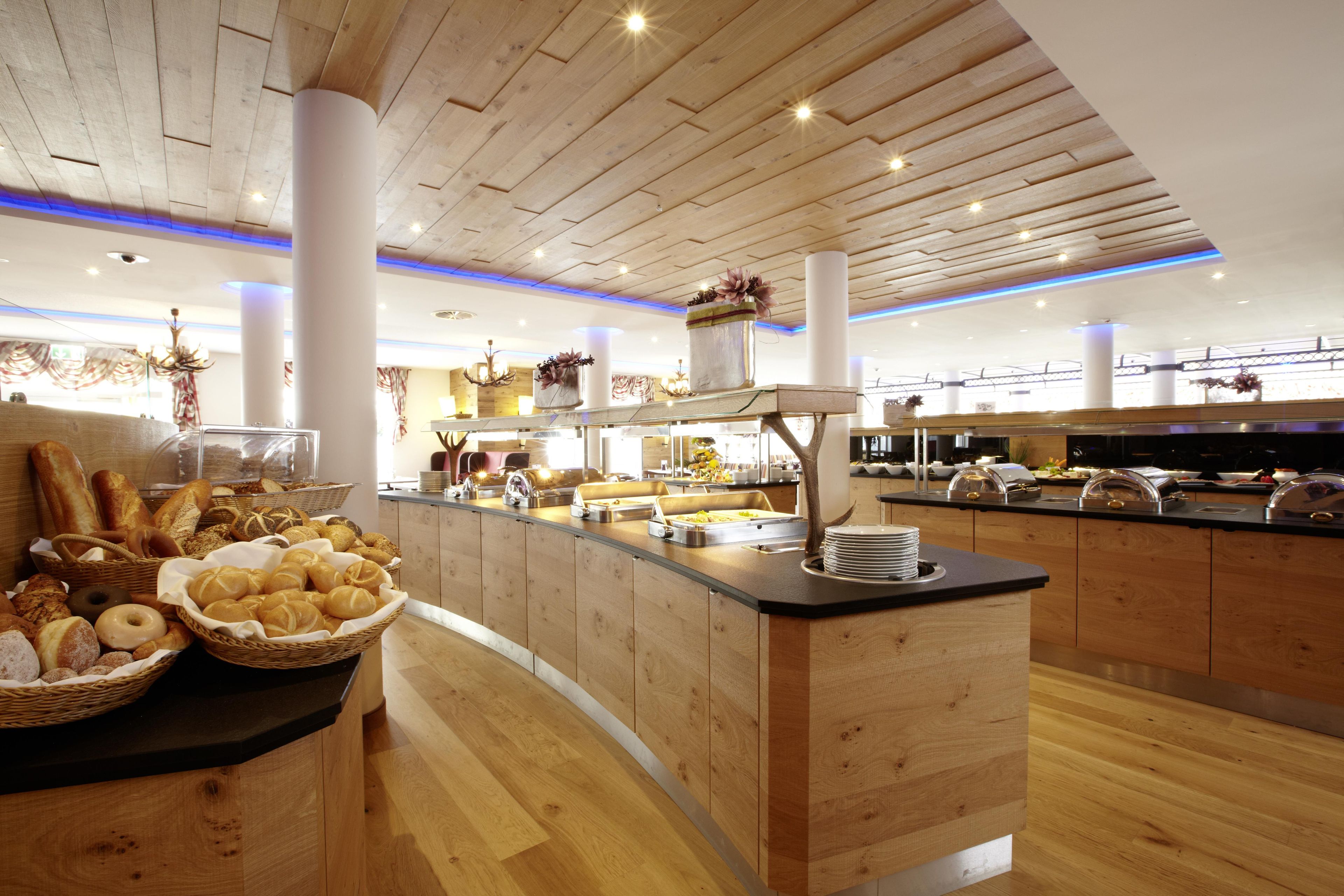 Free daily self-serve breakfast
