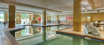 Drury Inn & Suites Near La Cantera Parkway