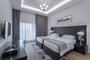 In-room safe, individually furnished, desk, laptop workspace