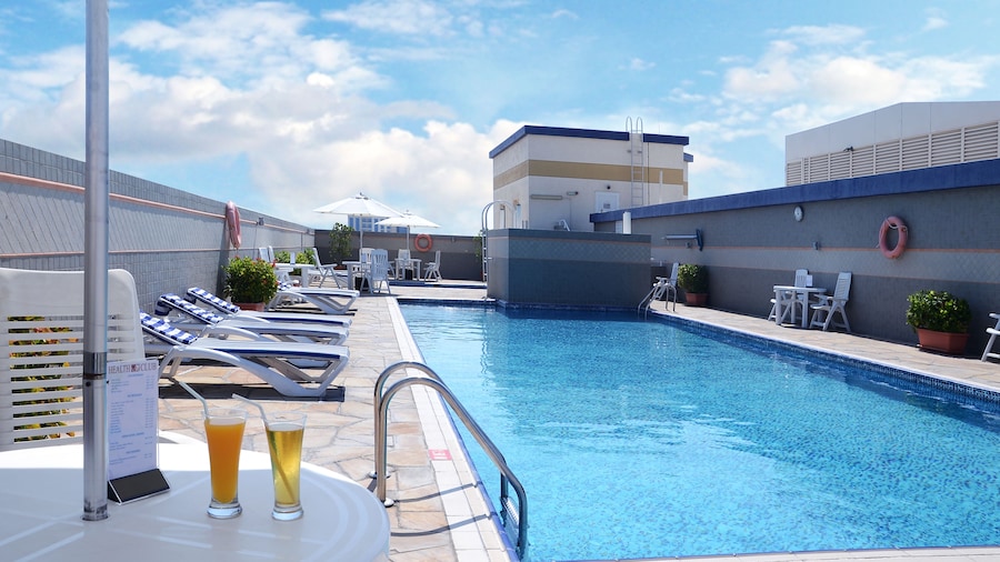 Rose Garden Hotel Apartments Barsha