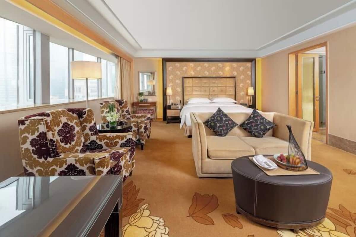 Luxe beddengoed, Select Comfort-bedden, een minibar