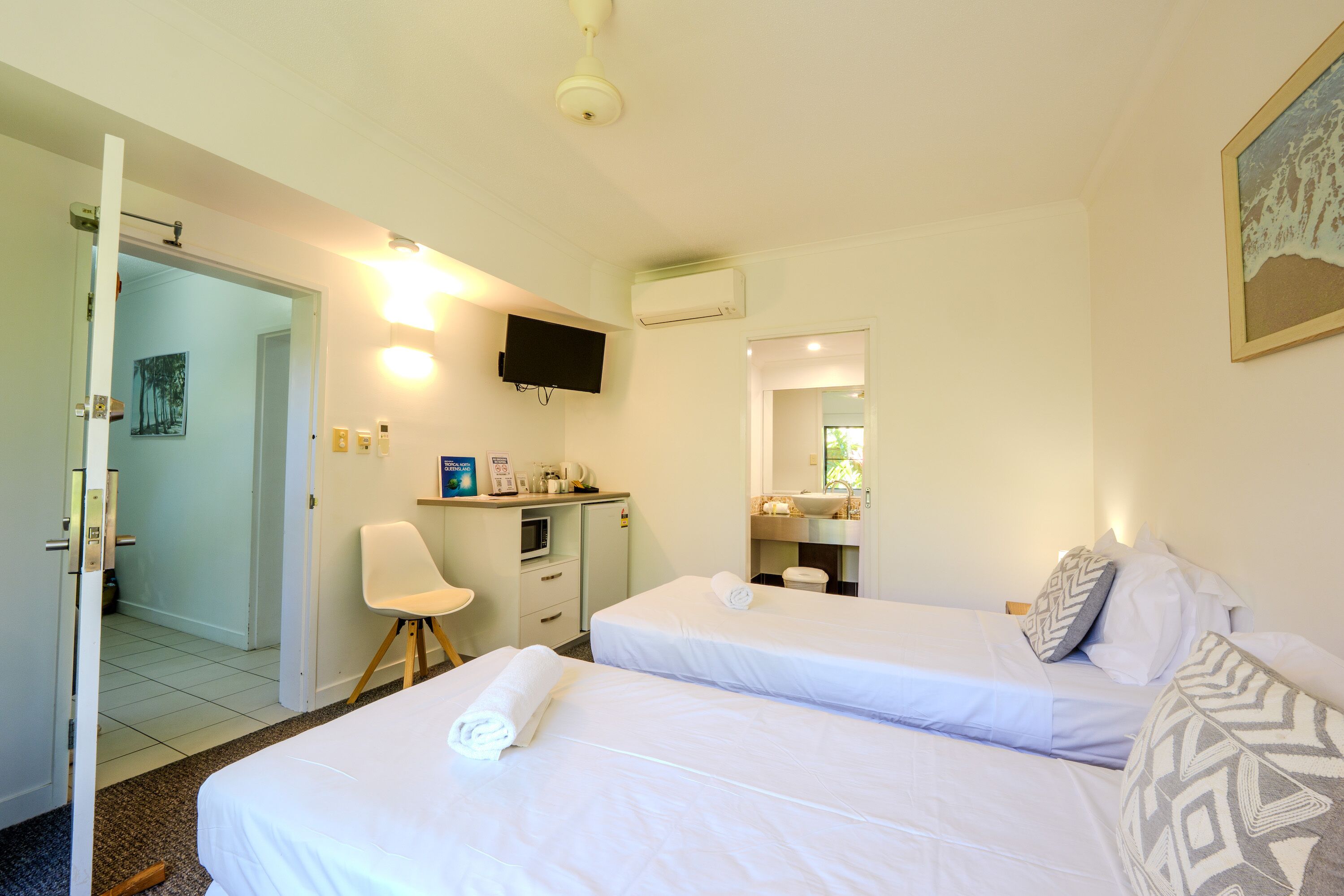 Strygejern/strygebræt, gratis Wi-Fi, sengetøj