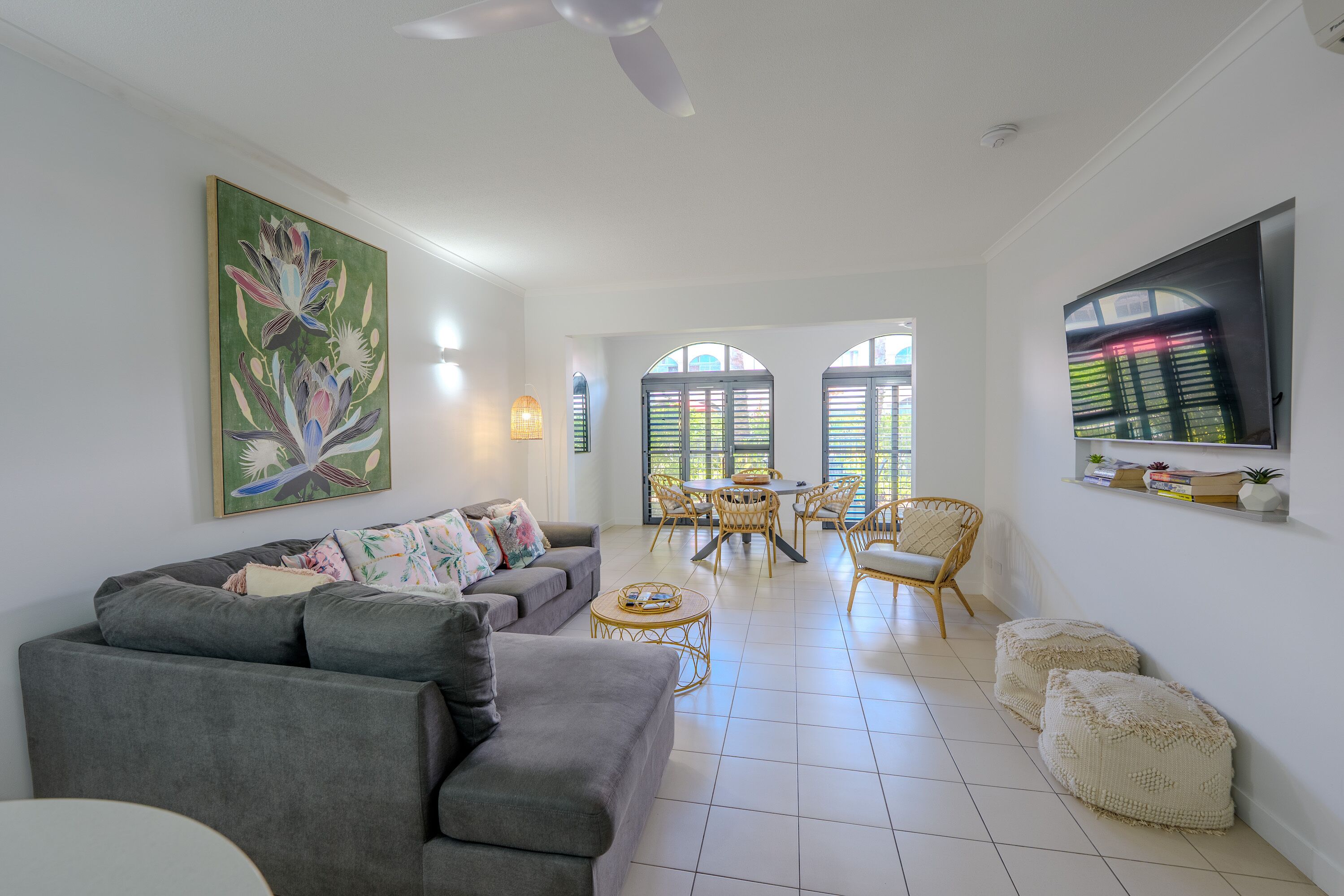 Televisión LCD 45 pulgadas con canales de televisión digitales