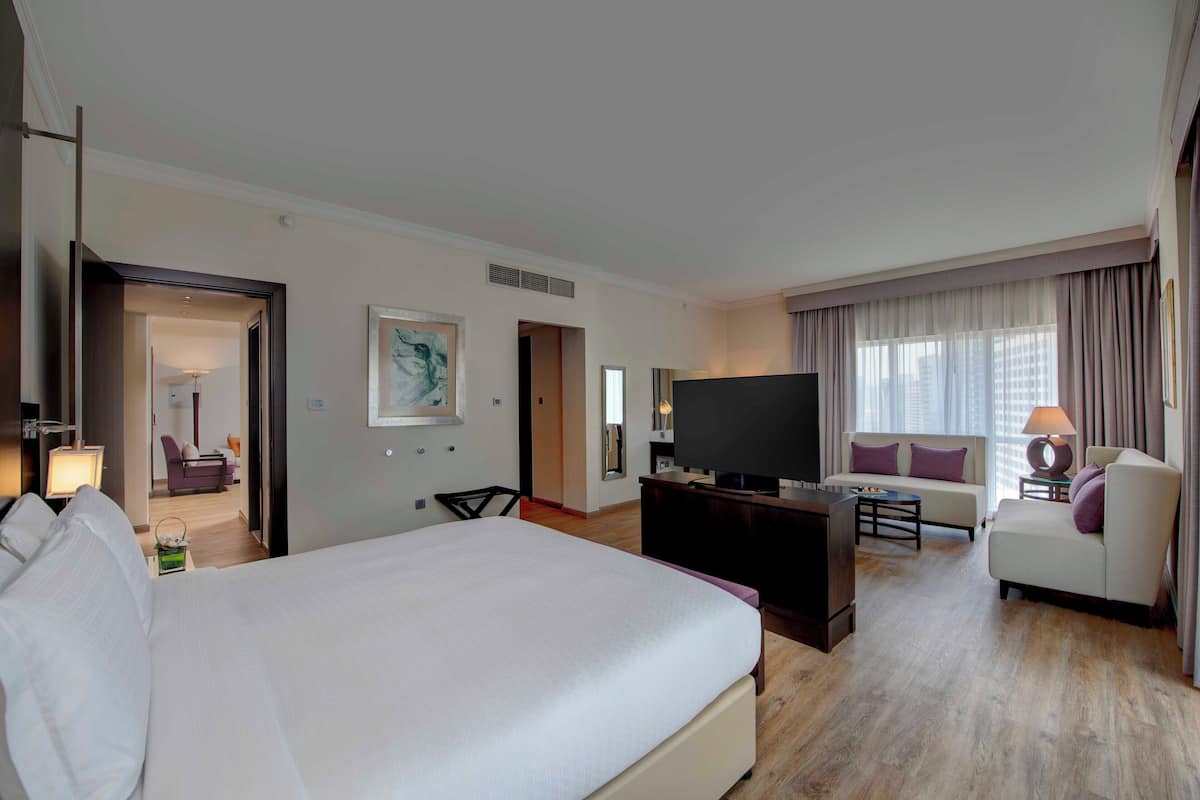 1 bedroom, minibar, in-room safe, desk