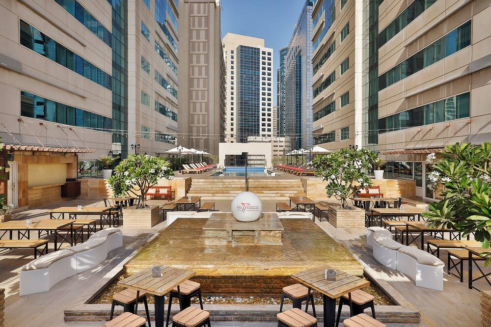Radisson Blu Hotel, Dubai Barsha Heights