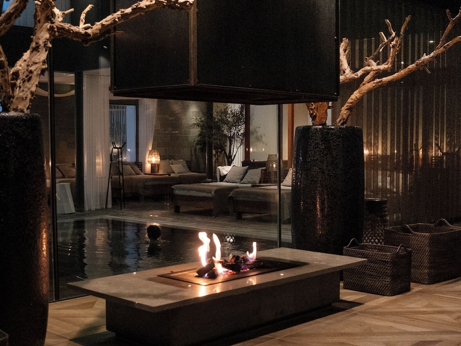 Bastu, bubbelpool, Ängbastu och varma kÀllor/mineralkÀllor