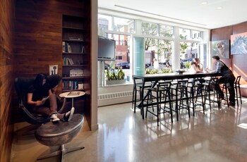 Bar (on property) at NU Hotel Brooklyn