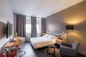 Premium bedding, minibar, in-room safe, desk - NU Hotel Brooklyn (Brooklyn)