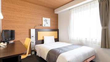 Room, 1 Double Bed, Non Smoking | Desk, blackout drapes, free WiFi, bed sheets